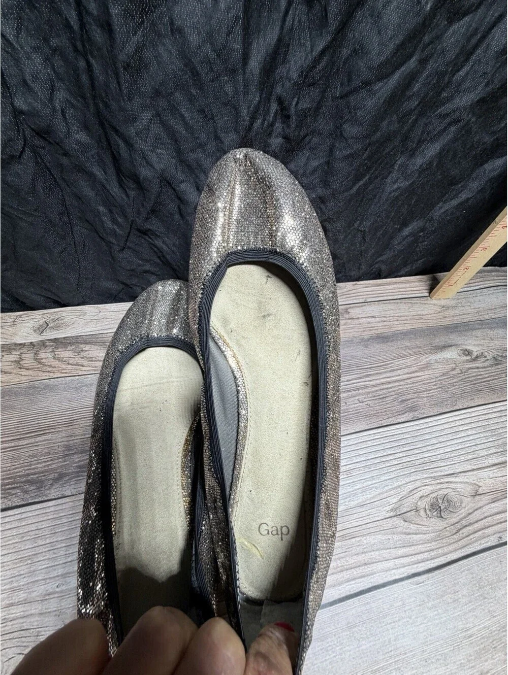 Women's Size 7.5 Sparkling Gold Ballet Flats By Gap